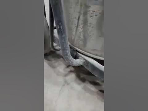 Пылесос бьет током #статическоеэлектричество #пылесискрит #пылесос # ...