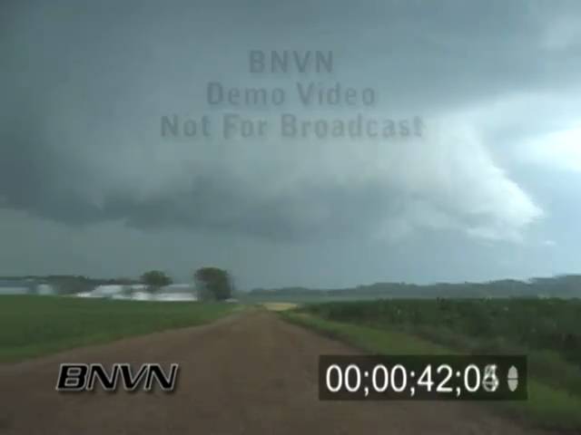 7/19/2003 Dark and ominous spinning cloud video.