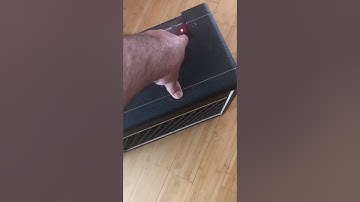 Noisy Vox Pathfinder 15R vs. fixed Pathfinder 15, part #1