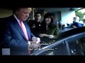 الرئيس الامريكي دولاند ترامب يشتري سياره من امراه ويشتري ابنائها