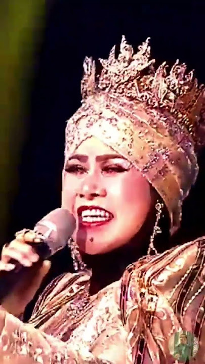 SENGAJA HJ ELVI SUKAESIH