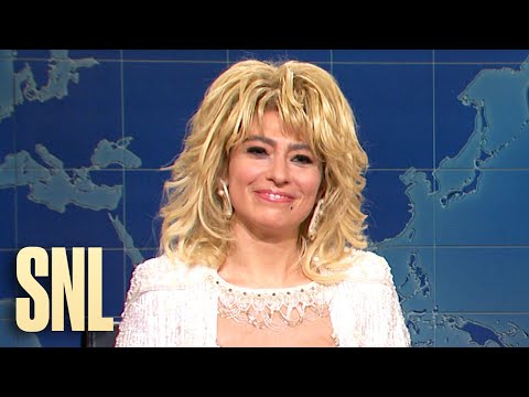 Weekend Update: Melissa Villaseñor on Christmas and Dolly Parton - SNL