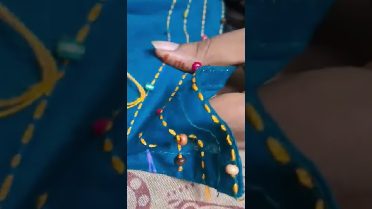 নতুন ড্রেস কাজ চলছে। 