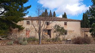 I THOUGHT THERE WAS NOTHING INSIDE THE ABANDONED HOUSE  UNTIL I ENTERED | Abandoned sites and URBEX