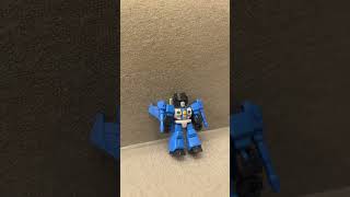Starscreen fighting optimod prime