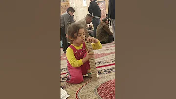 الطفل جميله في حرم مولا علي ع ياعلي ياعلي مولا ع ل يہ الس لام ياعلي مدد ياعباس ياحسين يارب 
