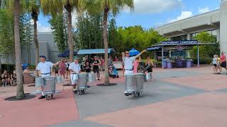 Jammitors jamming in EPCOT