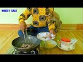 Smart Monkey, Adorable Kako Sit Looking Mom Cooking Frog For Lunch