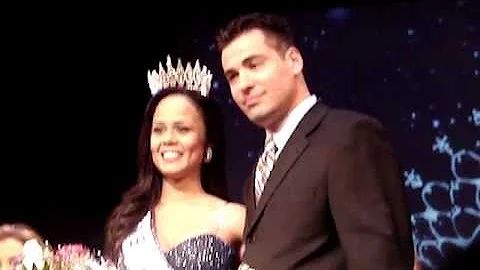 Mrs. Illinois Crowning