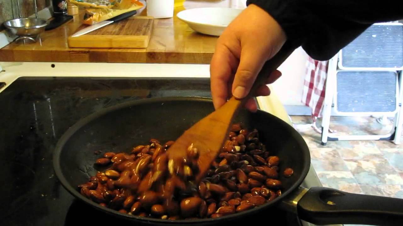 Howto: Chili-salt mandler/mendeln/almonds 