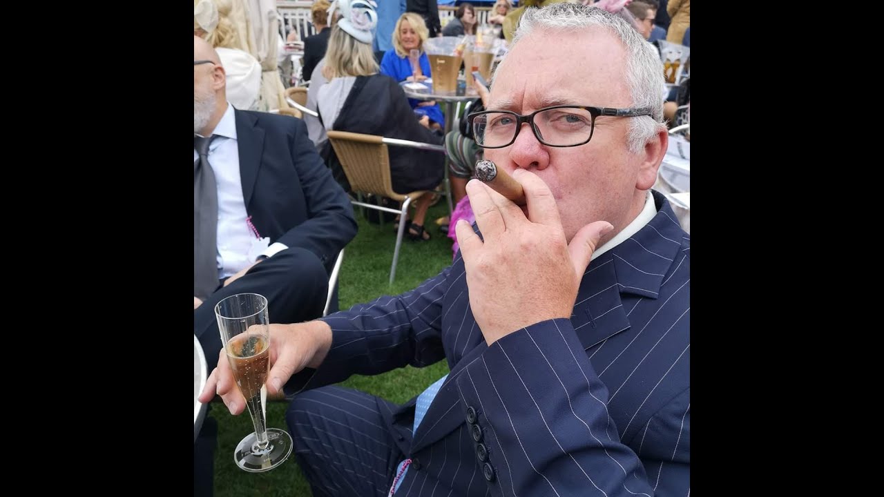 7/2 PLUMPTON CRACKER PLUS BANKER JUMPS BET AND NEWS OF THE BOOKIE ...