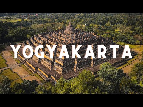 วีดีโอ: The Yogyakarta Kraton, Central Java, อินโดนีเซีย