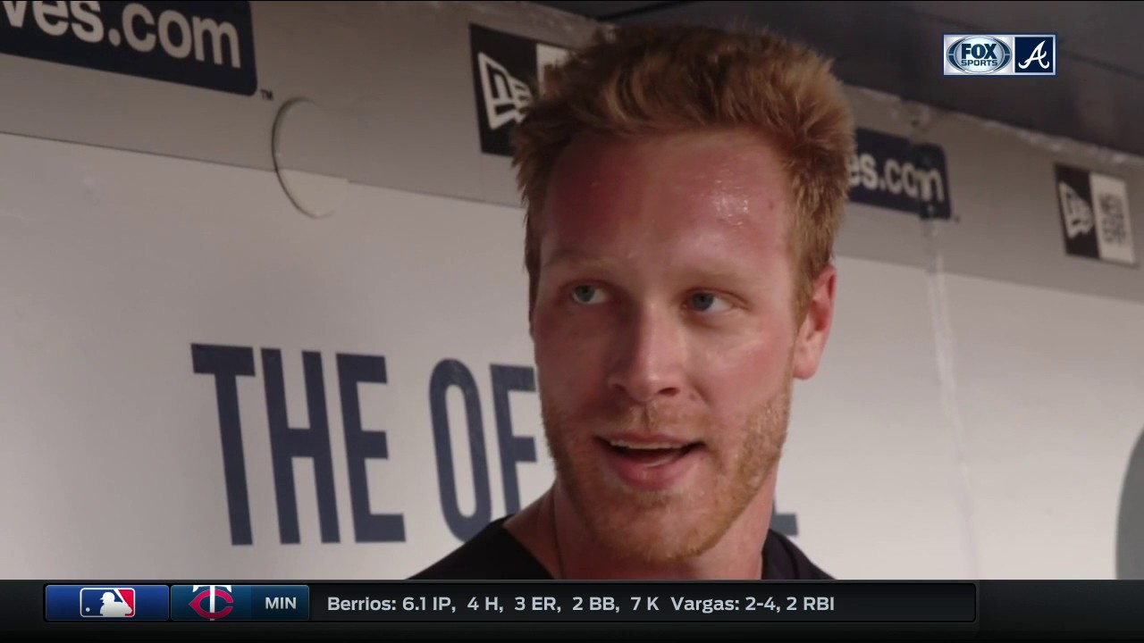 Atlanta Braves Pitcher Mike Foltynewicz Shows How To Break In A Big-League Hat