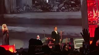 Ricardo Arjona - El Amor.  Concierto En Blanco y Negro