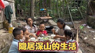 Guangxi girls live in seclusion in the mountains  raising chickens and farming.