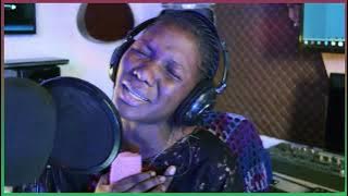 Touching Song n'ganda nshi Ningamikulila Titus De Psalmist and Minister Divine Be Blessed 🛐🛐