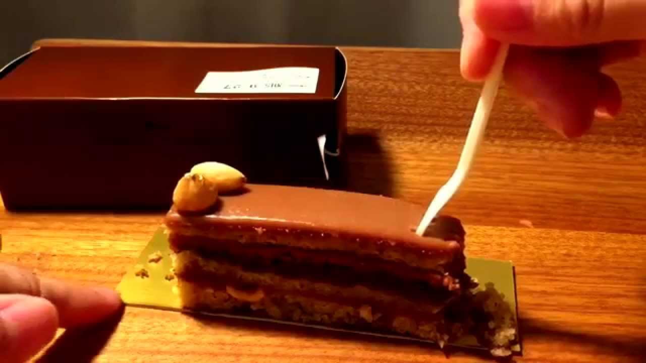 高級チョコレートケーキ ラ メゾン デュ ショコラ のアントゥルメプラリネ 丸の内で買ってみた スイーツおやつお菓子 チョコ ケーキ スイーツちゃんねる Youtube