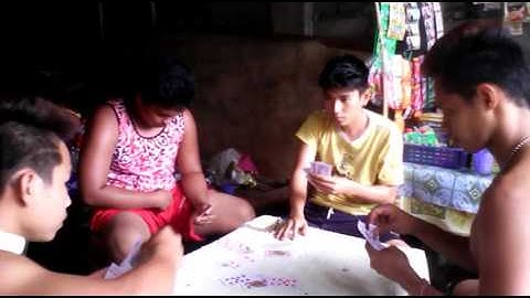 play cards ( pusoy dos )