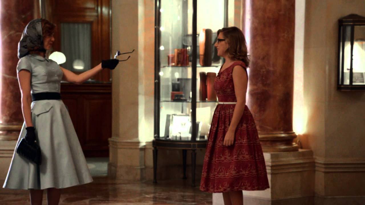 Velvet - Gracias a Rita, Cristina no sorprende a Ana y Alberto juntos -  YouTube