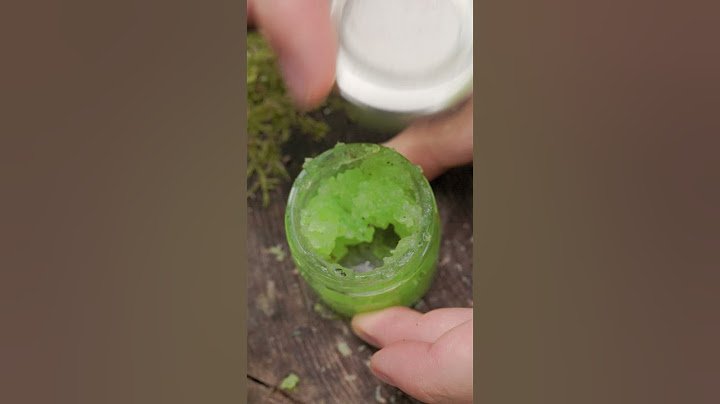 This GIRL Shows Survival Skills: Soap Fire Starter #camping #survival #bushcraft #outdoor #lifehack