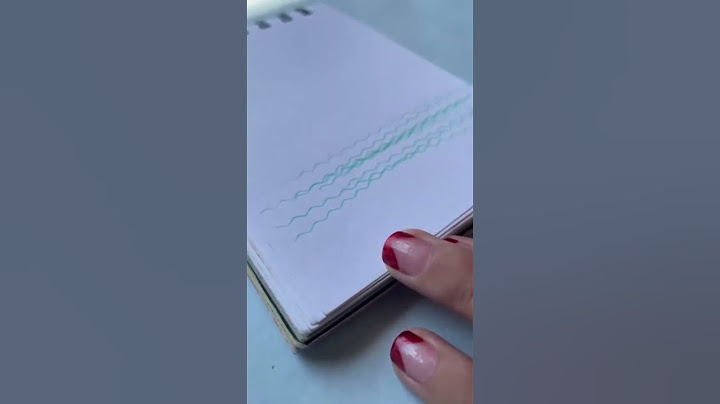 I tried these viral pen 🥲 soo wiggly