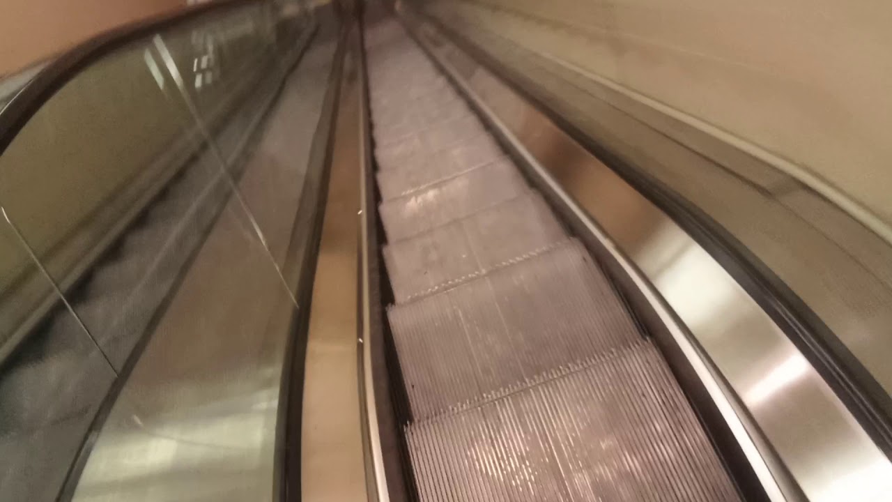 Riding some awesome Schindler elevators and escalators