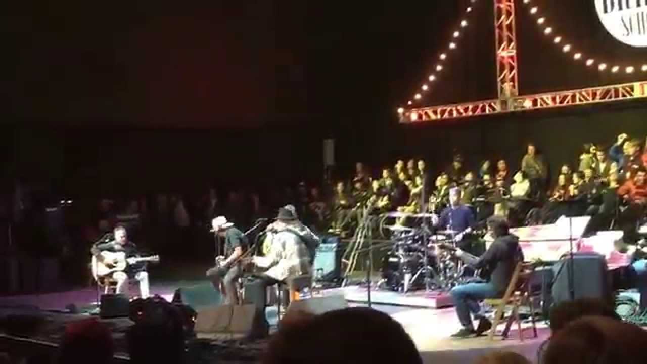 Throw Your Hatred Down, Pearl Jam, Neil Young, Bridge School Benefit Concert, October 26, 2014. - YouTube