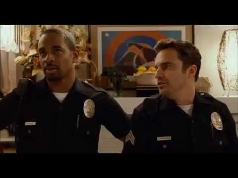 Vamos De Polis Película Completa En Español VAMOS DE POLIS | Clip "Controlando la situación" - YouTube