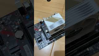 Day 2 Fomo Rakit PC Pasang Kipas ARGB nya wok