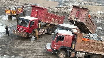 OLD CATERPILLAR LOADER VS HUGE ROCKS LOADING IN DUMP TRUCKS 🎶