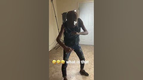 Tweaking an twerkin 🤣🤣