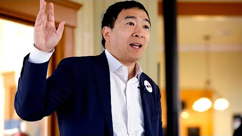 Andrew Yang: $15 Minimum Wage Hurts Workers