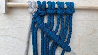 Diagonal Double Half Hitch Left to Right | BEGINNER | The Crochet Crowd
