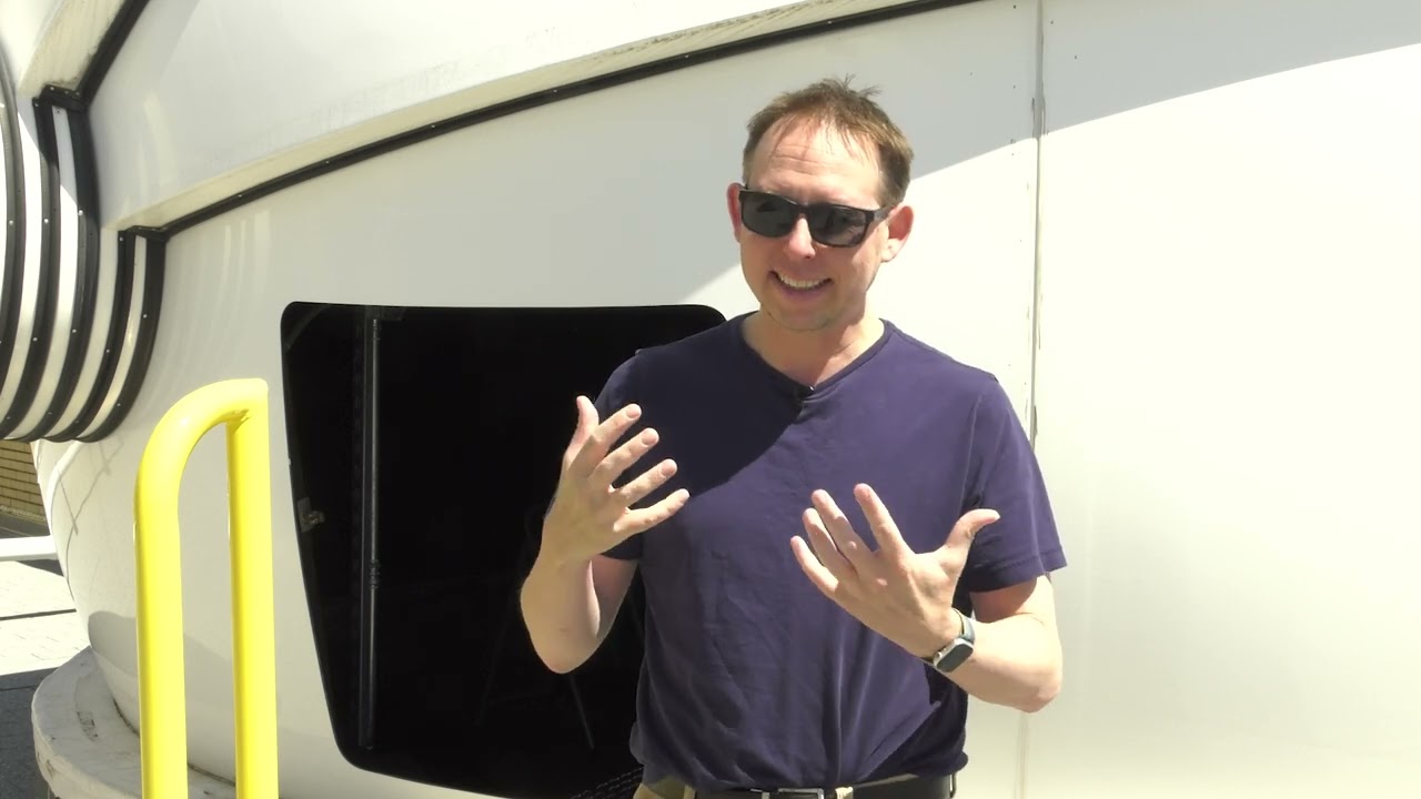 What is K2-18B and why do we look for extra-terrestrial life? | SETI | Prof. Jason Wright