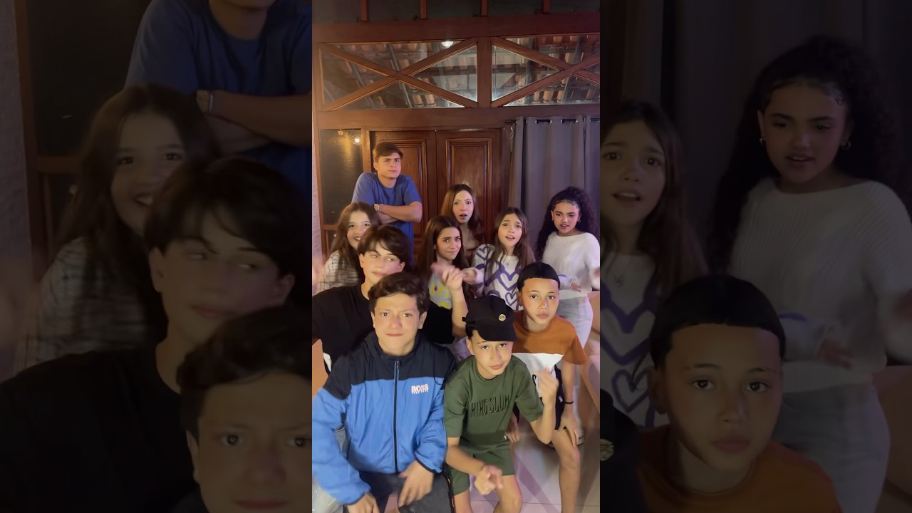 OS GÊMEOS ANTÔNIO E JP DANÇANDO FUNK COM AS CRUSHS • Antônio e JP• 