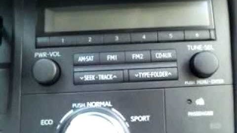 2011 Lexus CT200h Hybrid Non-Nav.  Adjusting the Hands-Free Voice Guidance Volume Video.