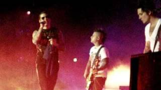 Avenged Sevenfold - So far away live in Milan, IT