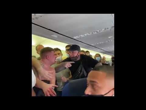 Fight kicks off at Ibiza-Amsterdam flight as passengers refuse to wear a mask. Airplane fight. KLM ?