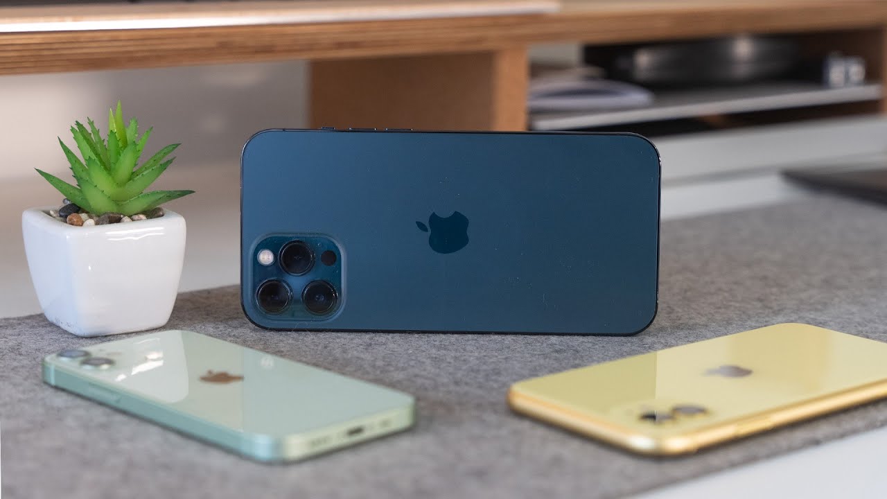 Which iPhone Should YOU Buy in 2021 - YouTube