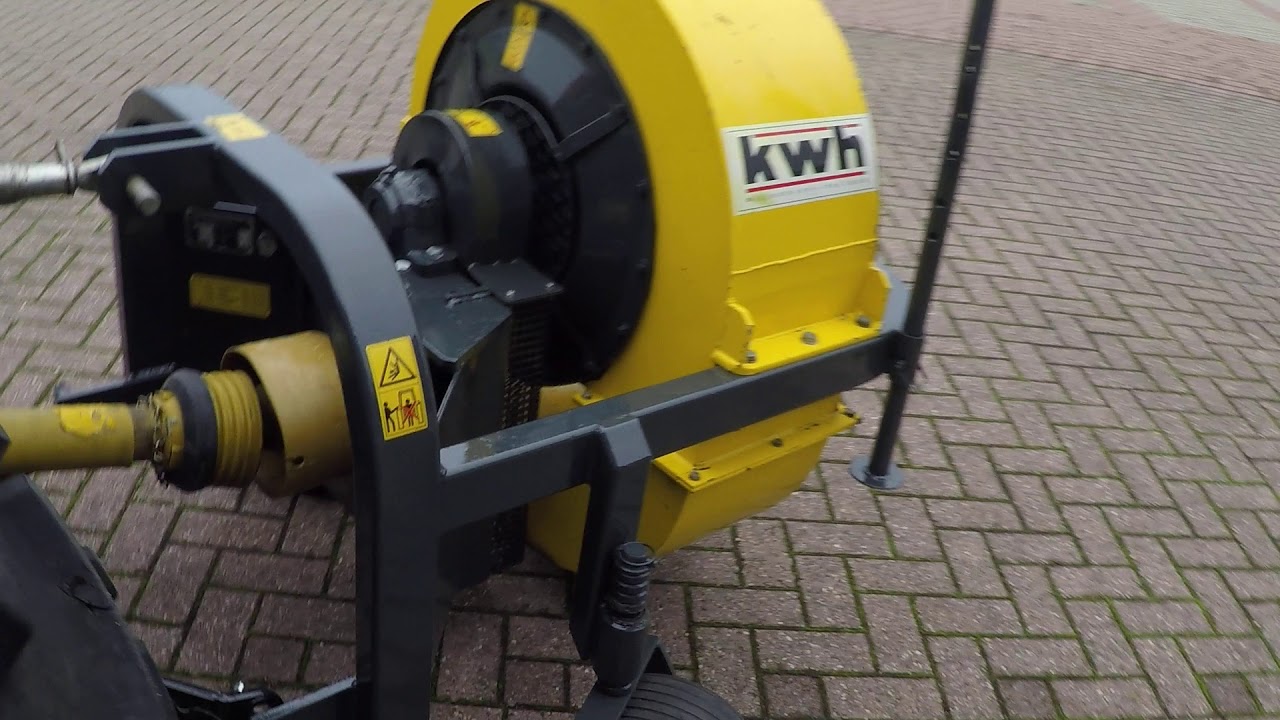 Schouderophalend terugtrekken Om toestemming te geven KWH2051 PTO Bladblazer - YouTube