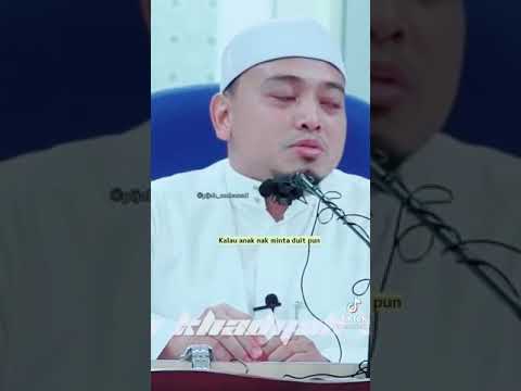 kebanyakan ayah tak boleh bersembang dengan anak -~USYAZ WADI ANUAR