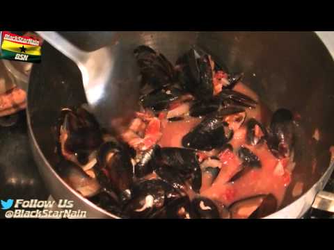 Fufu & Light Soup with Mussles | Vlog #11