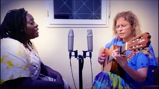 A song from Jalikunda, Ziguinchor, Sénégal with Adama Cissokho and Eva Kunda Neidek, December 2022