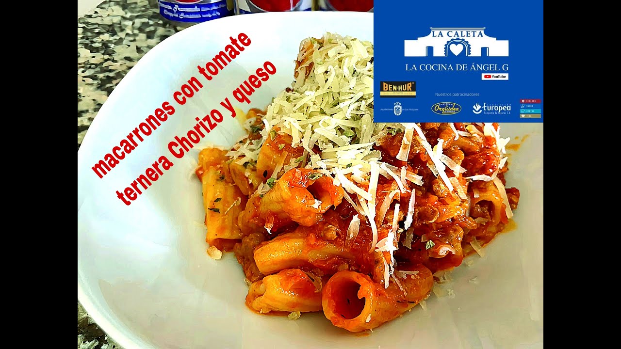 Macarrones con tomate casero chorizo ternera y queso