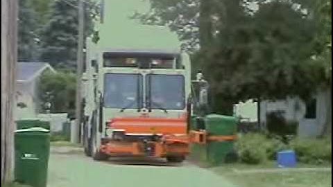 KANN Front Loader with KANN Articulated Automated Carry Can.wmv