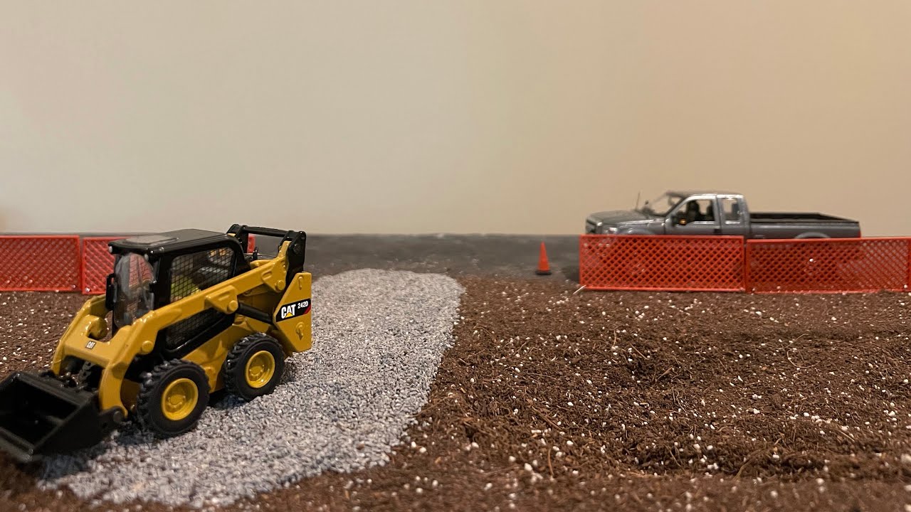 1/50 Scale Construction Stop Motion - Making a Pool