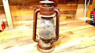 Rusty Oil Lamp Restoration (Wasp Nest Inside 😮)