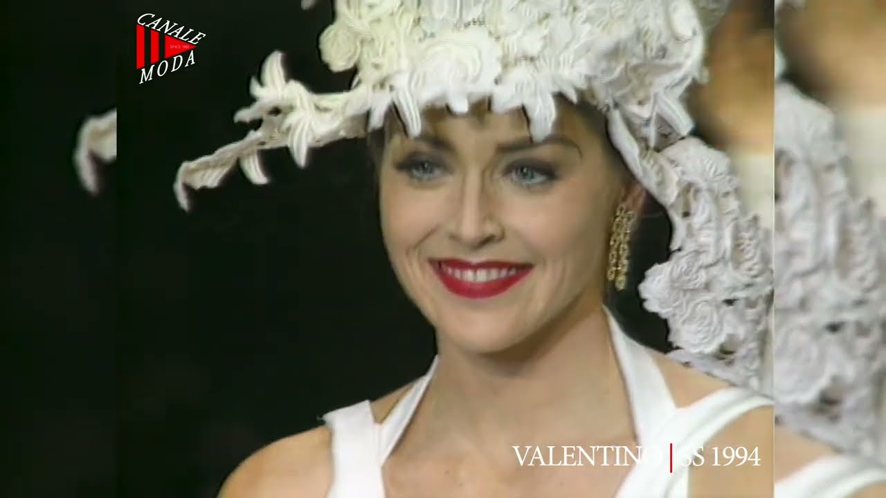 VALENTINO Spring Summer 1994 Paris 4K - Canale Moda