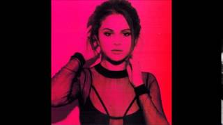 Video thumbnail of "Selena Gomez au téléphone chez Cauet"