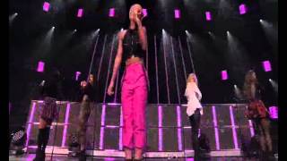G.R.L. - Ugly Heart (Live)